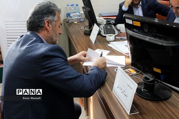 چهارمین روز از ثبت نام داوطلبان یازدهمین دوره مجلس شورای اسلامی در ارومیه