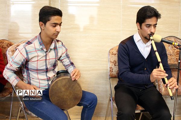 پذیرش شرکت کنندگان هشتمین جشنواره کرال فرهنگیان