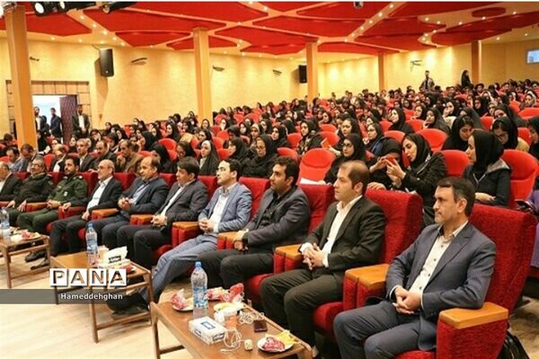 جشن بزرگداشت روز دانشجو دردانشگاه پیام نور رضوانشهر