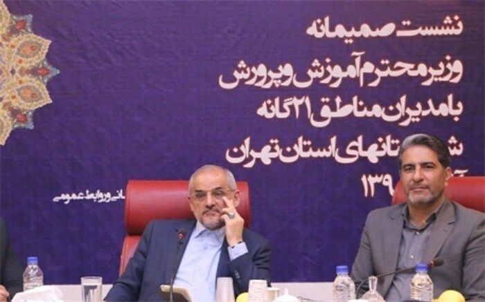 صیدلو:توسعه دولت الکترونیک ، رضایت مردم ،صرفه‌جویی در وقت و از بین بردن فساد را به همراه خواهد داشت