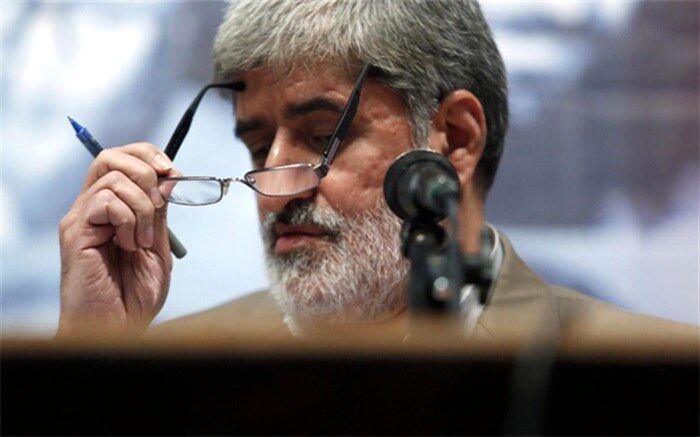 مطهری: برخی کارها خارج از مجلس انجام می‌شد
