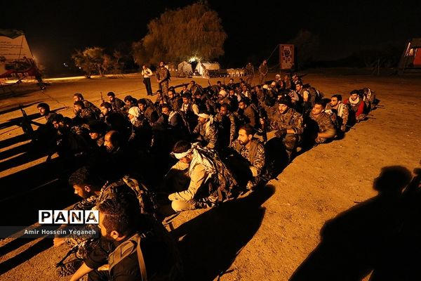 رزمایش گردان بیت المقدس در جزیره کیش