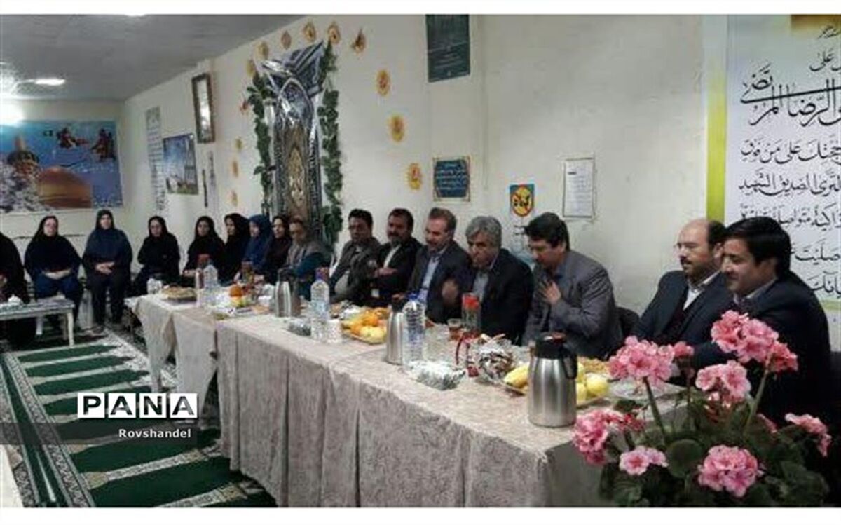 بازدیدمعاونت پشتیبانی آموزش و پرورش خراسان رضوی ازمدارس کاشمر
