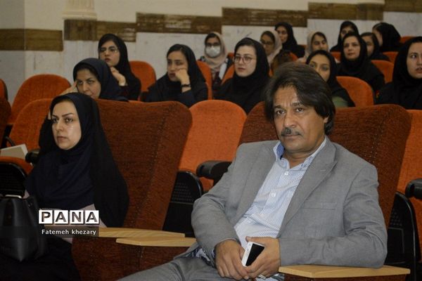 همایش تجلیل از فعالان و برگزیدگان پنجمین جشنواره نوجوان خوارزمی شهرستان بوشهر