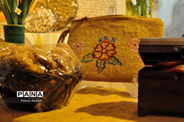 بازگشایی نمایشگاه هنرهای دستی درنمایشگاه بین المللی  استان خراسان جنوبی