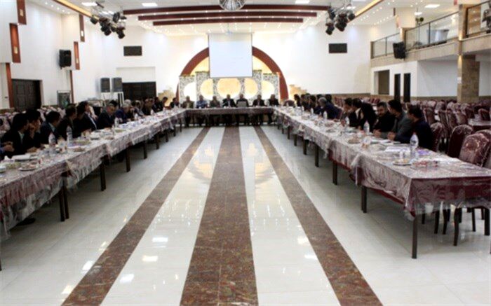 کارشناسان آموزش متوسطه استان در زارچ گردهم آمدند