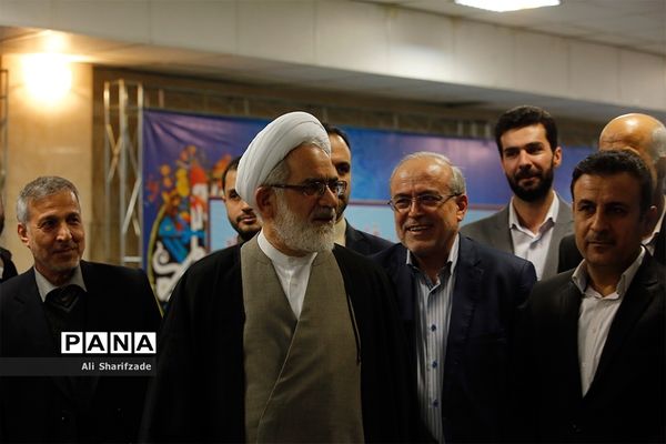 بازدید دادستان کل کشور از  روند ثبت نام انتخابات یازدهمین دوره مجلس شورای اسلامی
