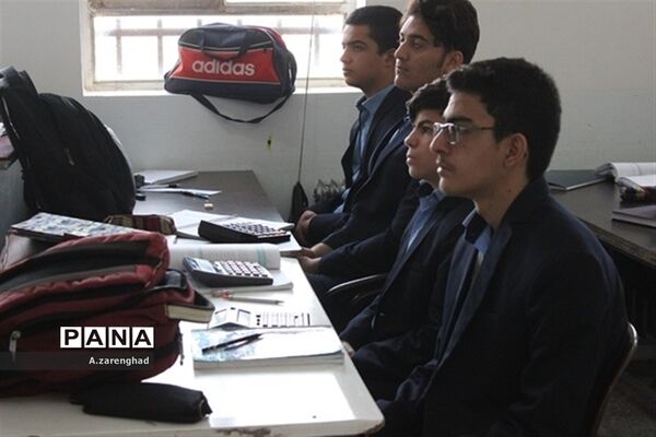 روز حسابدار درهنرستان نمونه دولتی خادمی