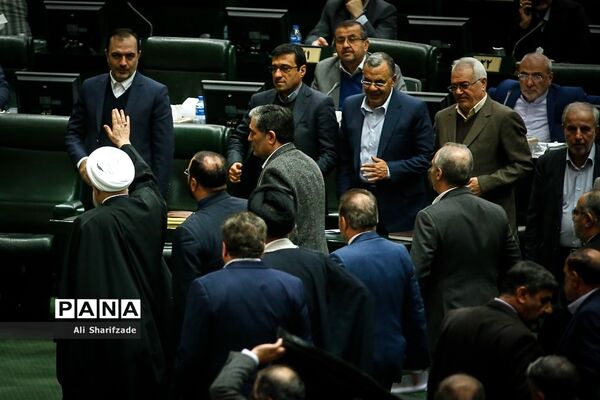 تقدیم لایحه بودجه ۹۹ به مجلس شورای اسلامی