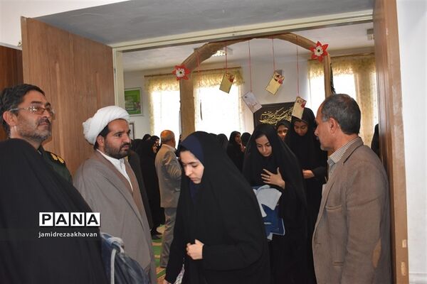 اردوی راهیان نور دختران دانش‌آموز دربهاباد