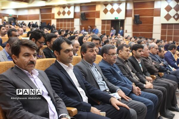 همایش کشوری علمی، آموزشی پیشگیری از آسیب‌های اجتماعی در بوشهر-۱