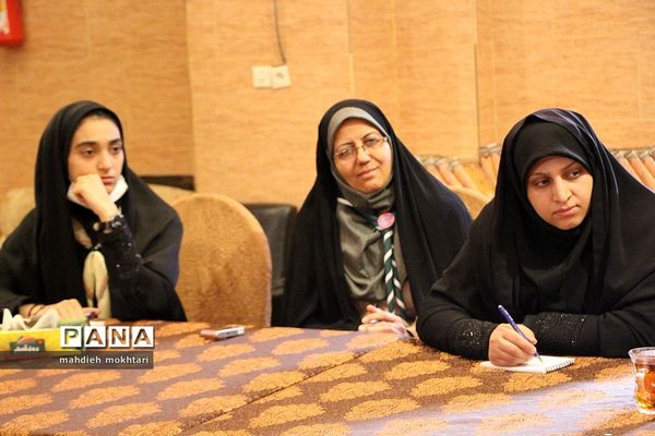 جلسه مجامع اعضا و مربیان سازمان دانش آموزی یزد