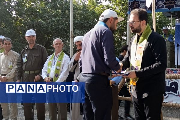 حضور دانش‌آموز خبرنگاران پسر پانا ناحیه دو شهرری در اردوی ملی پیشتازان