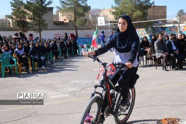 برگزاری المپیاددرون مدرسه‌ای مدارس متوسطه شهرستان آباده