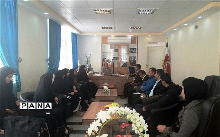 فضاهای فرهنگی و ورزشی باید در اختیار دانشجویان قرار گیرد