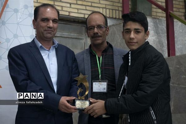 برگزاری اولین دوره از مسابقات آروان (نجات تخم مرغ ) در ابرکوه