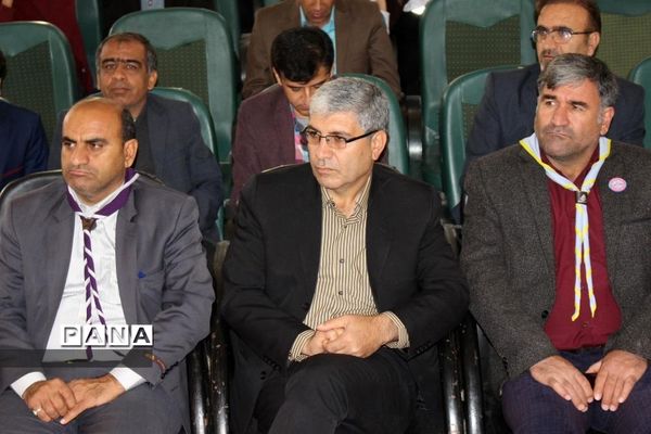 دوره آموزشی و توانمندسازی مربیان پیشتاز شهرستان لنده