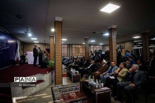 تجلیل از پژوهشگران و فناوران برتر دانش‌آموزی