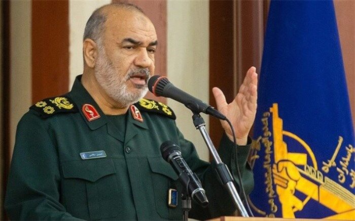 فرمانده کل سپاه پاسداران انقلاب اسلامی : ملت ایران هرگز برای رهایی از مشکلات سمت دشمنان نخواهند رفت