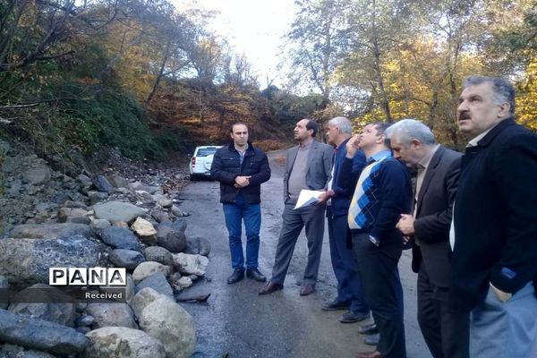 بازدید مسئولان استانی از روند اجرای پروژه‌های حوادثی غرب مازندران