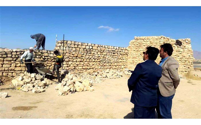 مرمت قلعه تاریخی اس پی آر شهرستان نی‌ریز، با اعتبار 2 میلیاردو 300 میلیون ریال آغاز شد