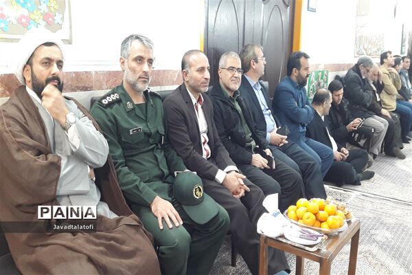 اعزام اولین گروه دانش آموزان دختر ناحیه دو شهرری  به اردوی راهیان نور