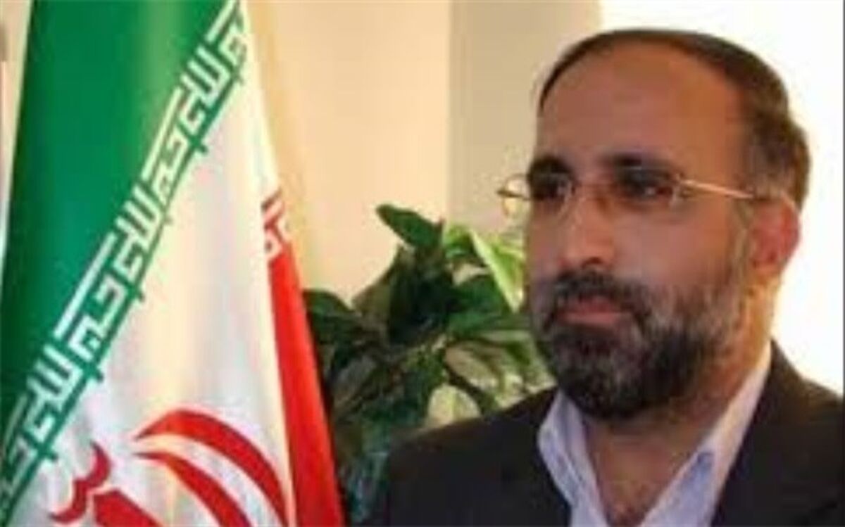ضرورت هم افزائی نخبگان برای اجرایی شدن بیانیه گام دوم انقلاب