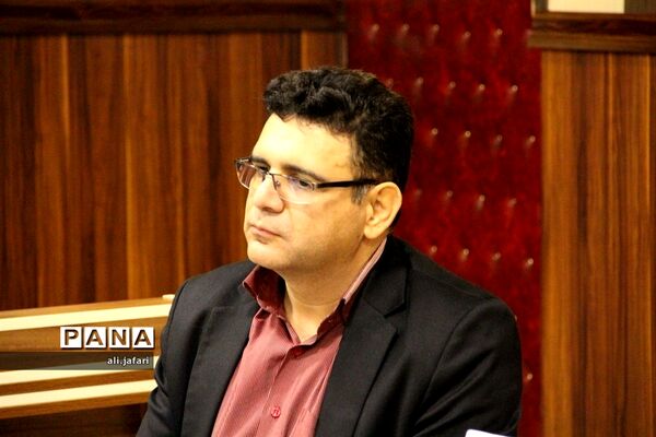 برگزاری دهمین انتخابات مجلس دانش آموزی(پسران)