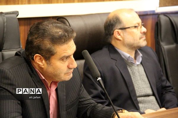 برگزاری دهمین انتخابات مجلس دانش آموزی(پسران)