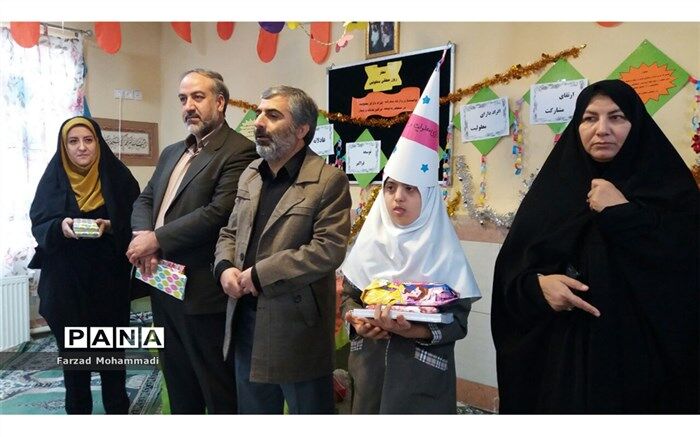 برگزاری مراسم تقدیر از معلمان آموزشگاه استثنایی در چهاردانگه