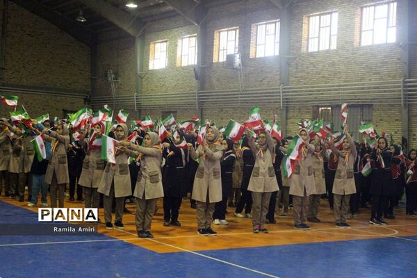 جشنواره فریادهای شادی و بازی‌های همگانی و المپیاد ورزشی درون مدرسه‌ای دبیرستان تمام تشکیلاتی در مراغه