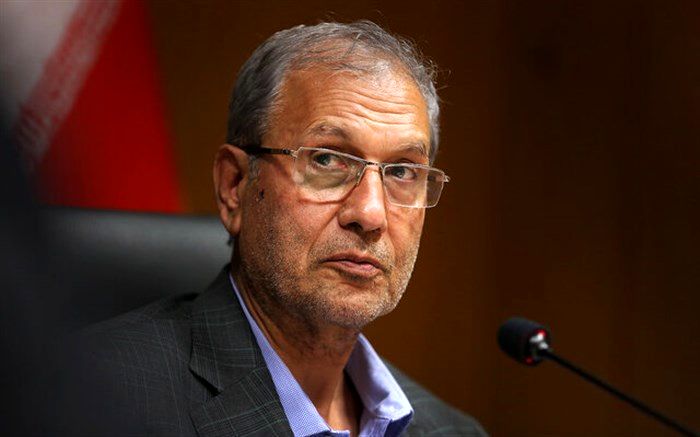 حاشیه‌های حضور یک مقام دولتی در جمع دانشجویان