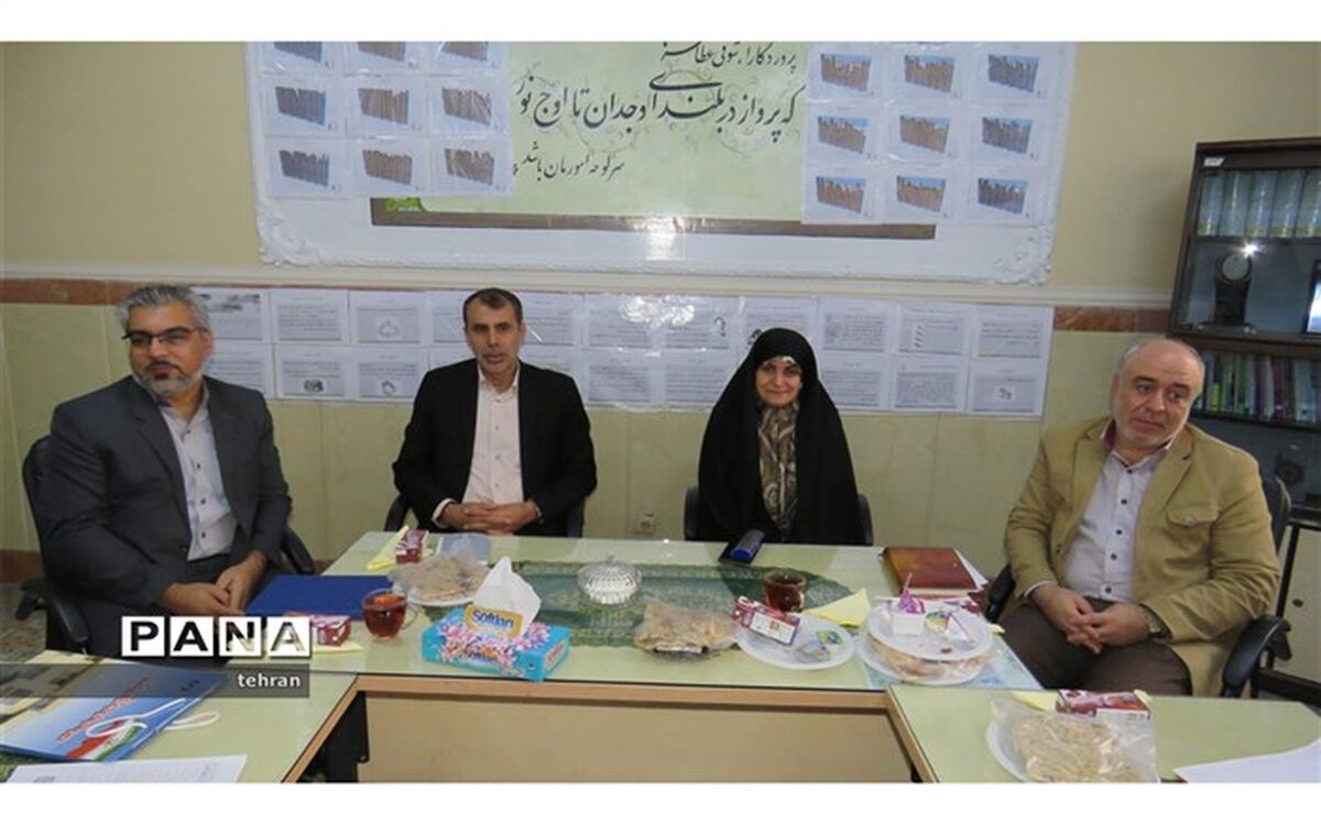 درّی:کمیته تحصیلی مناطق باید فعال شوند