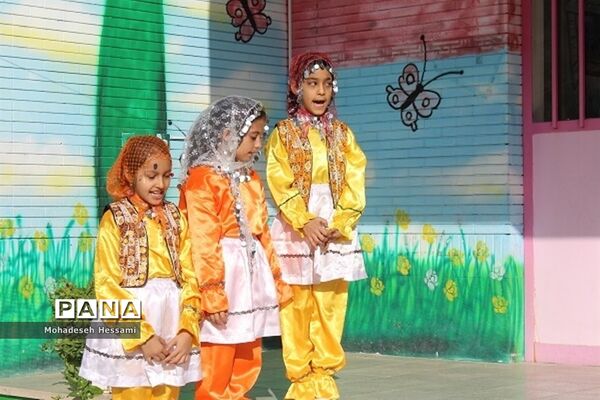 مراسم نمادین روز جهانی خاک دبستان یونس فاطمی