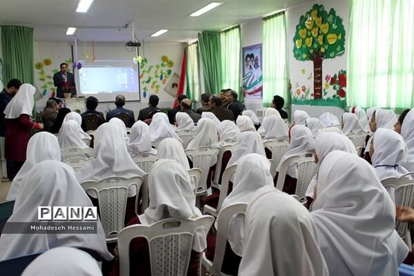 مراسم نمادین روز جهانی خاک دبستان یونس فاطمی