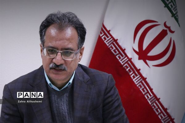 جلسه هم‌اندیشی ارزیابان پایگاه های تغذیه سالم مدارس شهر تهران