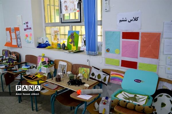 افتتاح نمایشگاه دست ساخته‌های دانش‌آموزان دبستان شهید ماهینی  بوشهر