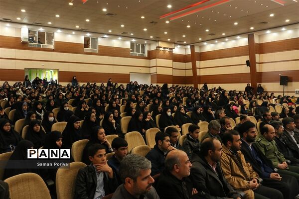 دبیرستان معلم آباده میزبان مراسم یادواره شهدای فرهنگی