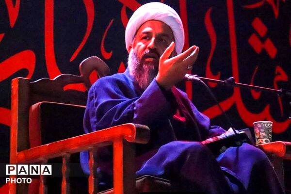مراسم عزاداری ماه محرم در آستان مقدس امام‌زاده عمادالدین (ع) رباط‌کریم