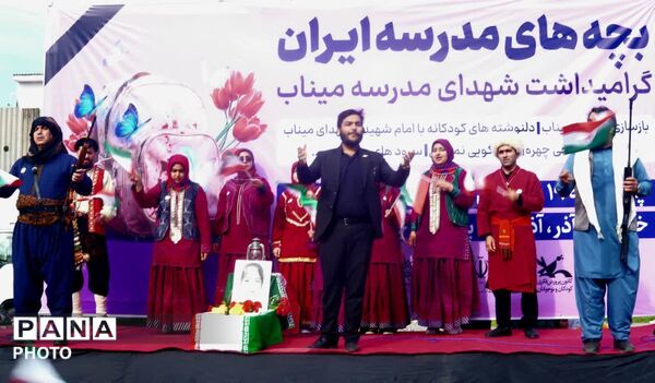 دلنش آموزان گرگانی در سوگ دانش آموزان میناب