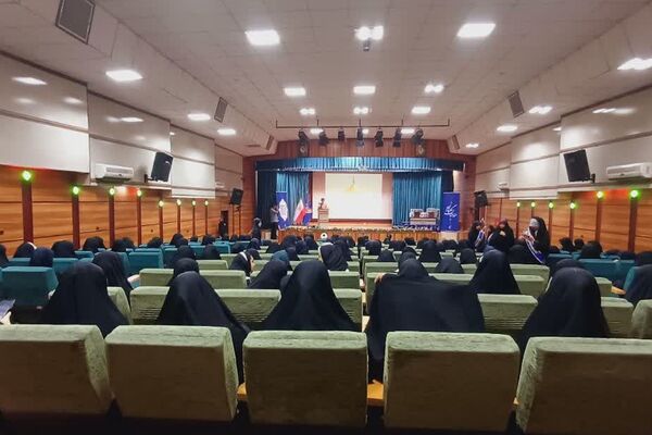 مراسم اختتامیه انجمن‌های اسلامی و معارفه مسئول جدید انجمن در ناحیه دو شهرری 
