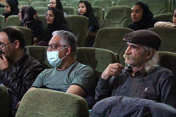 جشنواره هنرهای نمایشی در شریف الدین علی در شهر یزد