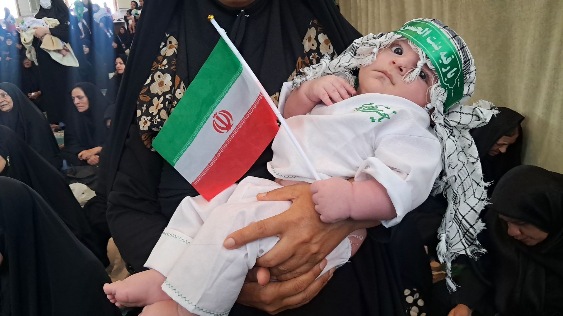 همایش شیرخوارگان حسینی در چهارباغ 