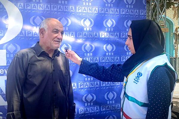 آینده‌سازان کشور باید تاریخ انقلاب و فرهنگ ایثار را به نسل‌های بعد منتقل کنند
