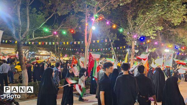 طنین فریاد حمایت از لبنان در قلب شب