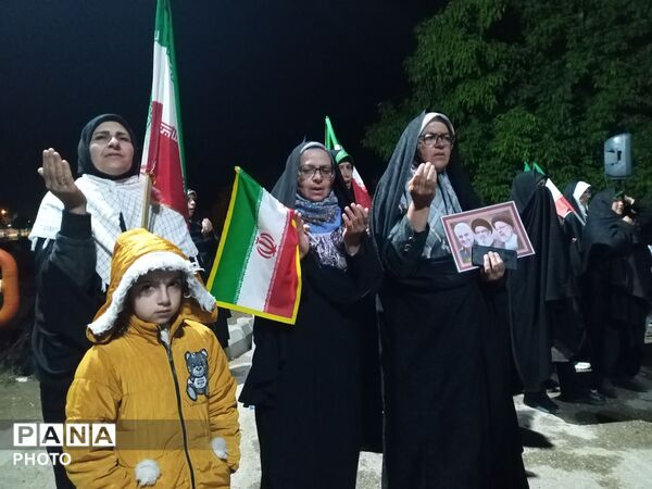 برگزاری اجتماع شبانه در حسینیه شهدای شهر بار 