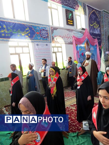 بازدید قائم مقام سازمان دانش‌آموزی از دانش‌آموزان پیشتاز معتکف بام و صفی‌آباد