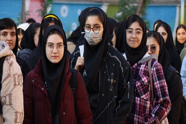 صبحگاه مدرسه شیخ مفید پاکدشت