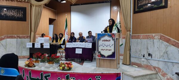 انتخابات مجلس و مجمع دانش‌آموزی متوسطه یک دختران شیروان