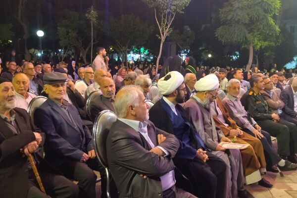  یادواره شهدای شهرک وحدت و نگارستان در شهرستان فردیس